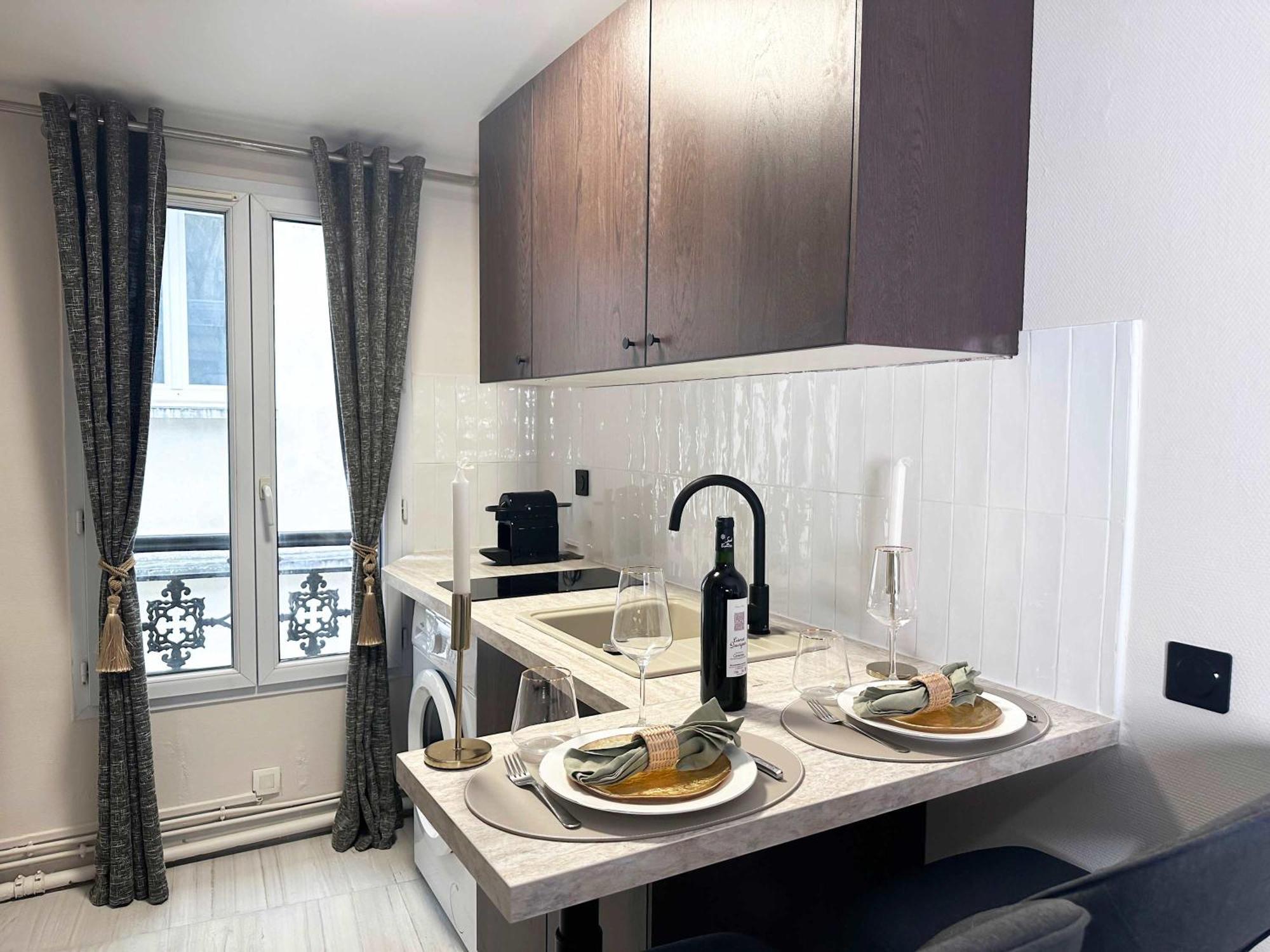 Apartment Porte De Versailles - Pour 2 *